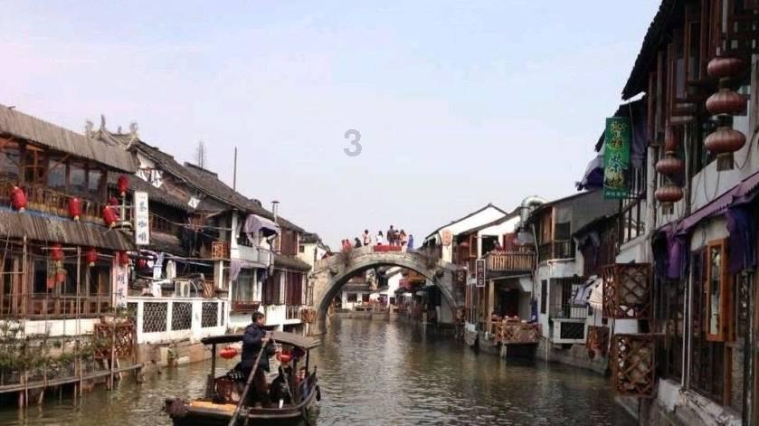 7岁男孩在三亚一景区被一辆旅游大巴车碾压致死，当地多部门介入处理